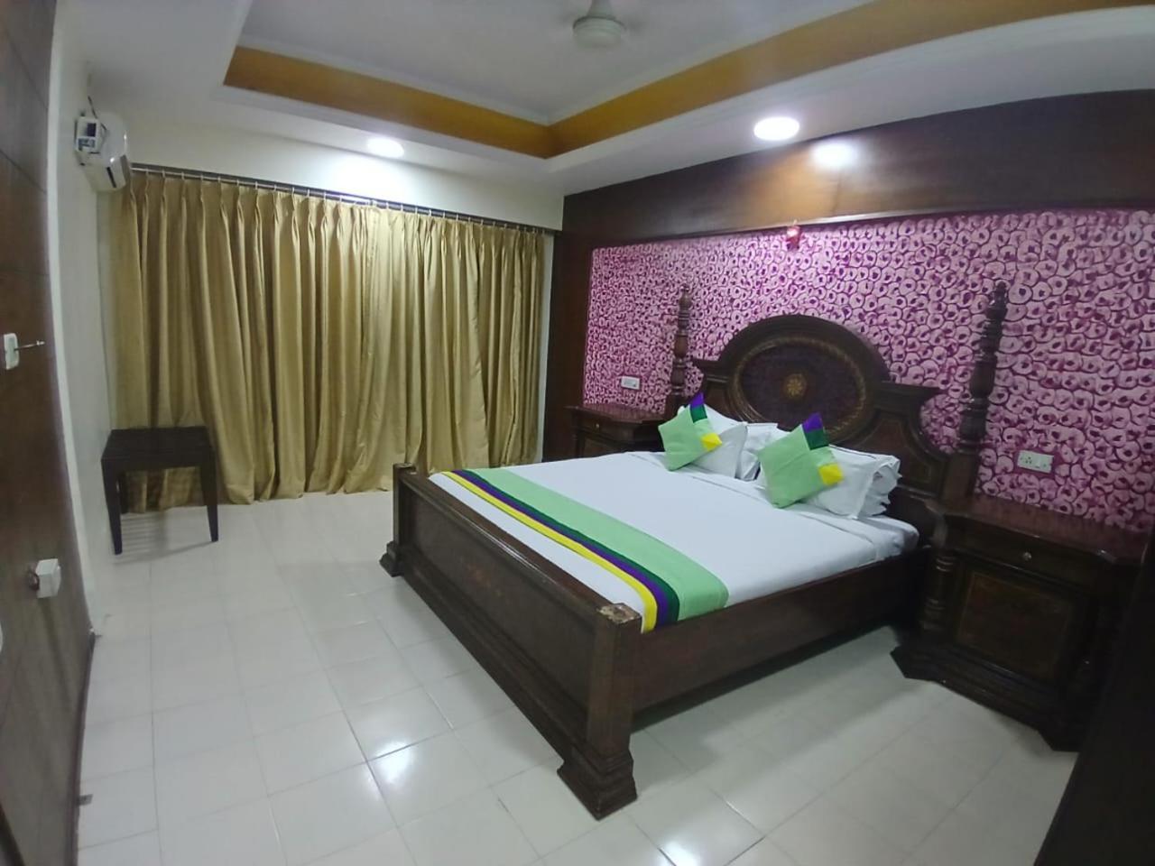 Blossom Rooms Hotel Vashishtha - Free Lunch Or Dinner- Free Breakfast Hyderabad Eksteriør bilde